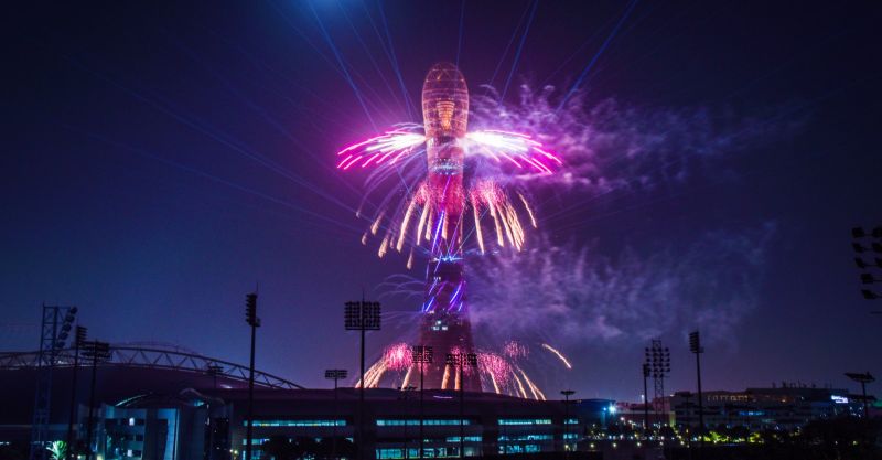 多哈火炬塔户外激光秀